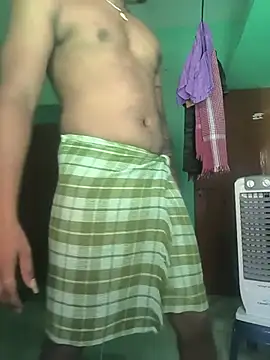 Snapshot of kamasutra012345 chatting on 06-04-26, 04:50 kamasutra012345 online show from 06-04-26, 04:50
