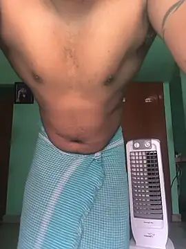 Snapshot of kamasutra012345 chatting on 06-26-26, 05:57 kamasutra012345 online show from 06-26-26, 05:57