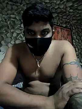 Snapshot of kamasutra012345 chatting on 05-10-26, 03:36 kamasutra012345 online show from 05-10-26, 03:36