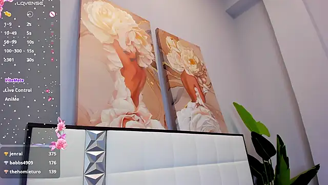 Katy Tiny online show from 04-10-26, 12:39