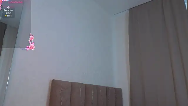 SoLefeld online show from 04-22-26, 01:23