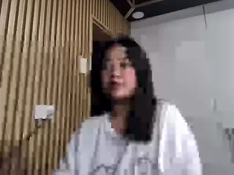  georgiax  online show from 04-18-26, 05:48