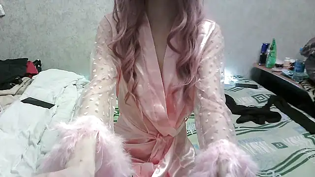 JanetAhHenru online show from 04-19-26, 07:42