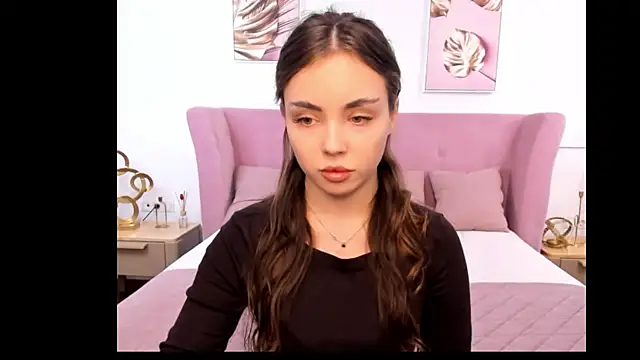 MyEvelin online show from 03-31-26, 09:11