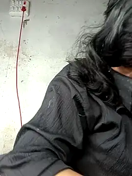 Delhi Patola online show from 04-16-26, 09:39