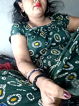 Snapshot of Delhi_Patola chatting on 05-23-26, 04:28 Delhi Patola online show from 05-23-26, 04:28