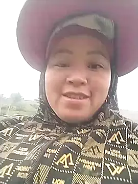 Min-in online show from 04-22-26, 09:05