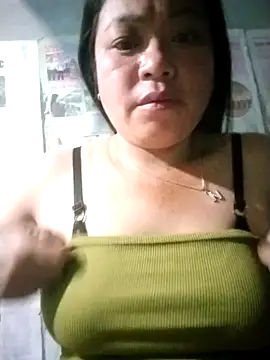 Min-in online show from 06-14-26, 08:10