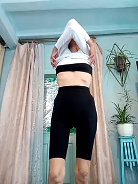 Tania9876 online show from 06-13-26, 05:49