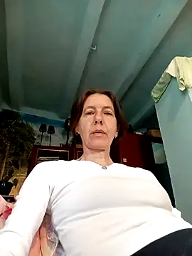 Tania9876 online show from 05-13-26, 07:37
