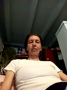 Tania9876 online show from 05-16-26, 06:40
