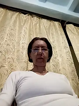 Tania9876 online show from 06-04-26, 06:56