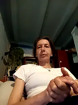 Tania9876 online show from 05-07-26, 06:22