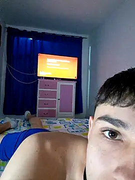 AxelKiran online show from 04-16-26, 11:07