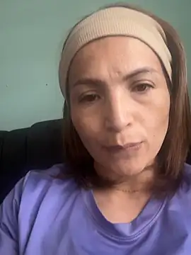 VivienneNoir online show from 07-18-26, 01:41