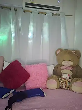 Foxylisaflores online show from 08-04-26, 12:53