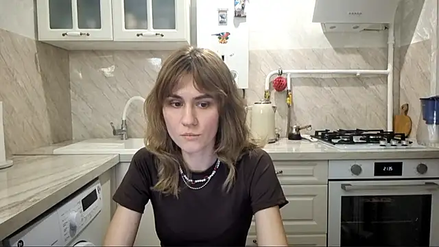 ElenoreHolguin online show from 04-03-26, 06:36