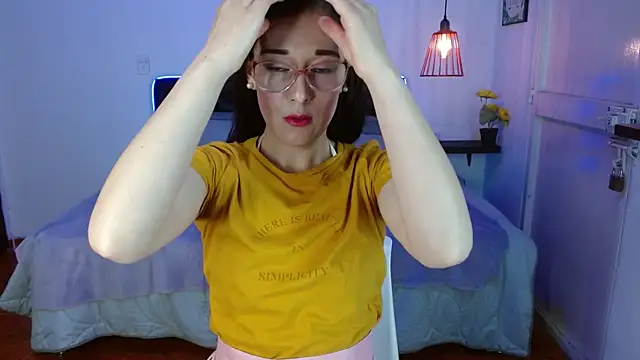 Mylu xx online show from 04-24-26, 01:24