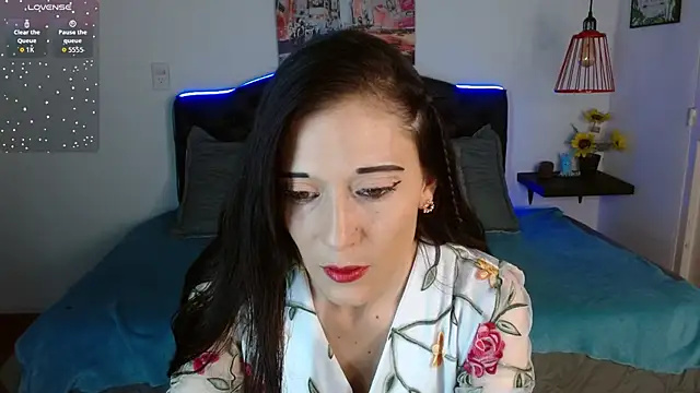Mylu xx online show from 07-21-26, 01:34