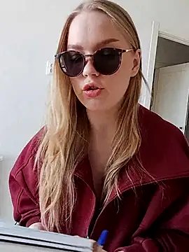 LittleForestELF2 online show from 03-24-26, 08:03