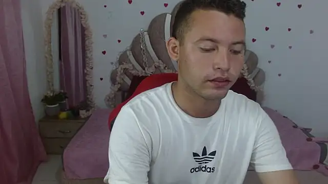 sven fox723 online show from 06-08-26, 12:38