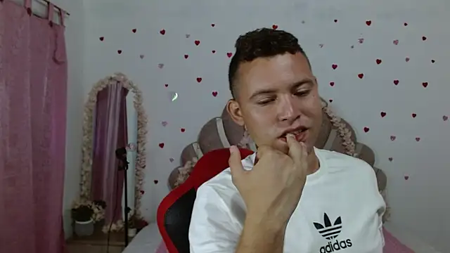 sven fox723 online show from 06-01-26, 12:49
