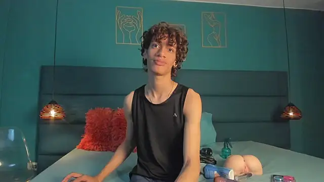 willturneer online show from 03-16-26, 05:44