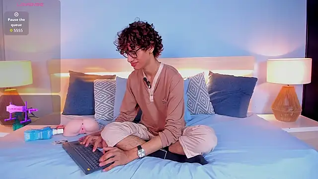 willturneer online show from 03-11-26, 06:29