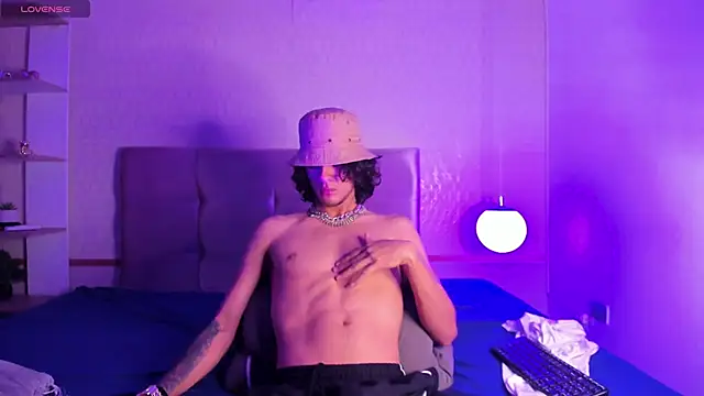 Skinny Mac online show from 06-03-26, 02:33