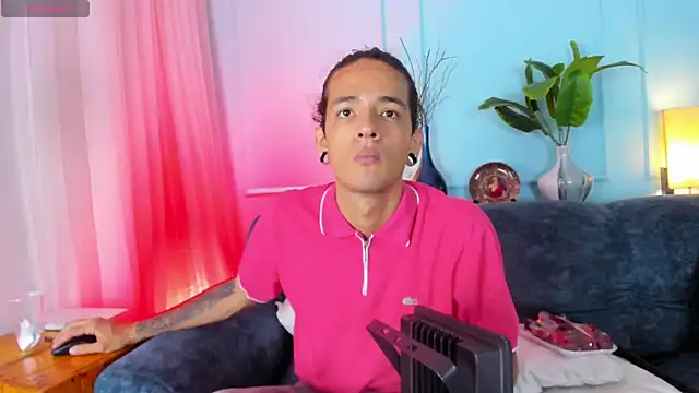 Skinny Mac online show from 07-24-26, 01:40
