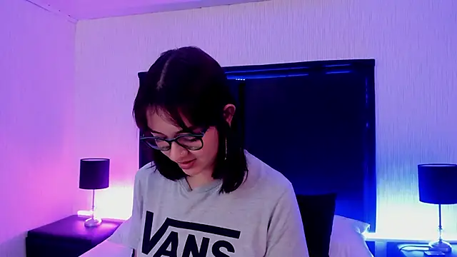 LilithBluum online show from 04-12-26, 11:57