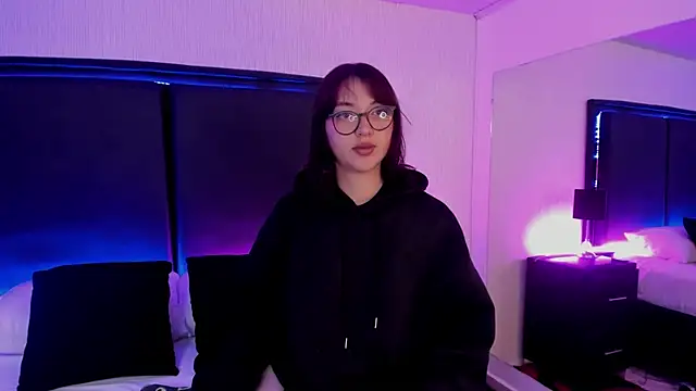 LilithBluum online show from 04-10-26, 11:28