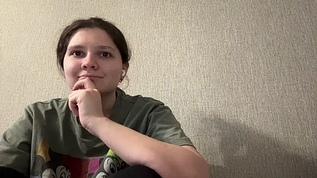 Emmiebutwihu online show from 04-02-26, 09:16