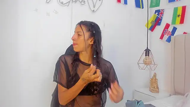 Abril Castroo online show from 07-17-26, 12:02