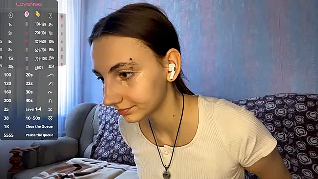 AlisaBloom online show from 03-29-26, 09:55