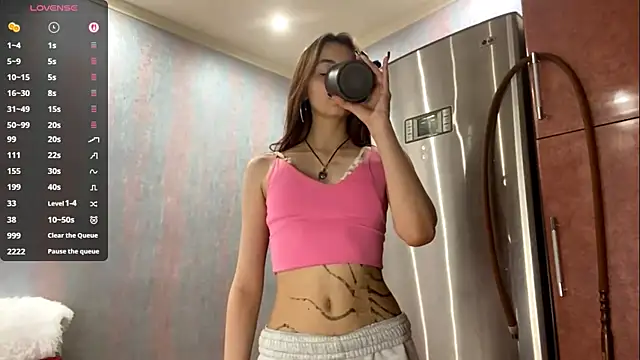 AlisaBloom online show from 04-29-26, 05:30