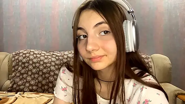 AlisaBloom online show from 03-20-26, 04:08