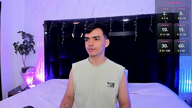 NicoKinggs  online show from 03-10-26, 01:37