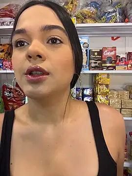 Bella-Ferrer online show from 06-11-26, 06:49