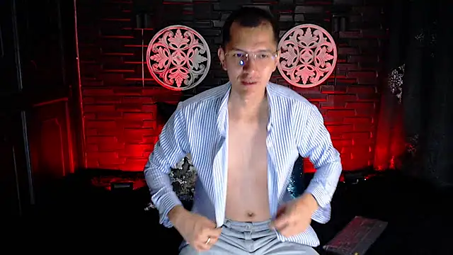 MilanDavid1 online show from 04-23-26, 05:25