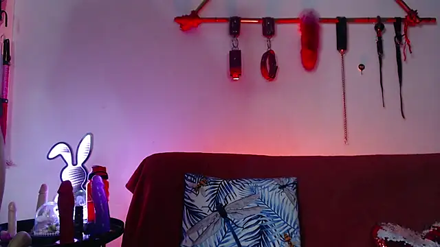 RedWidowCol online show from 03-28-26, 06:20