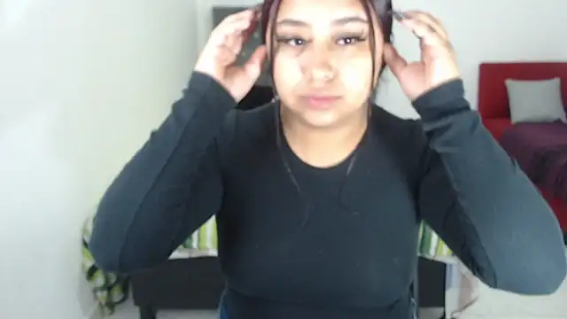 candymorena69 online show from 05-21-26, 12:46