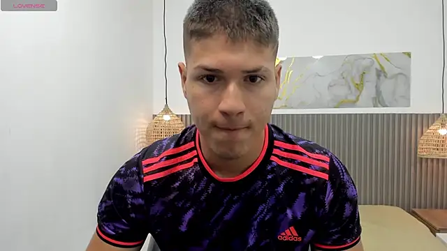 AlessandroFranco online show from 04-13-26, 01:15