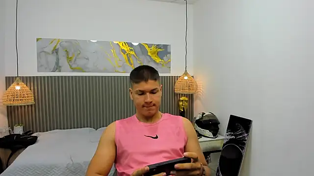 AlessandroFranco online show from 06-11-26, 01:30