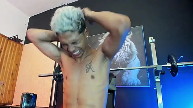 Snapshot of gregg-miller chatting on 03-13-26, 01:10 gregg-miller online show from 03-13-26, 01:10