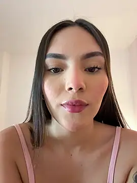 Adalyn Cute online show from 05-15-26, 11:41