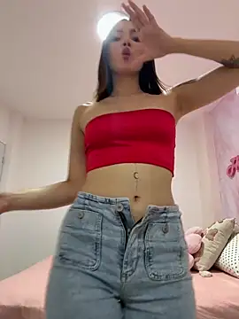 Adalyn Cute online show from 03-23-26, 06:52