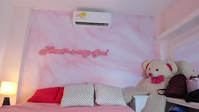 Adalyn Cute online show from 05-09-26, 11:35