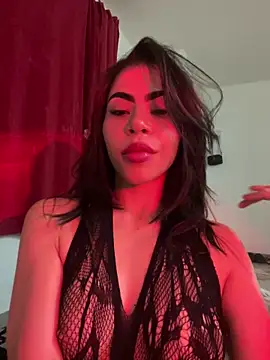 MiaReidd online show from 05-06-26, 04:05