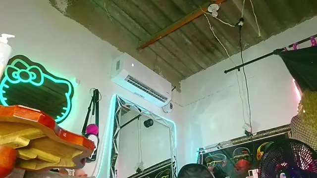 candy aass online show from 05-14-26, 08:39